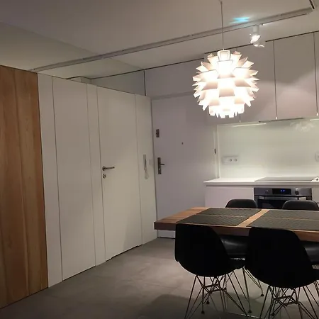 Moho * ジブヌベク