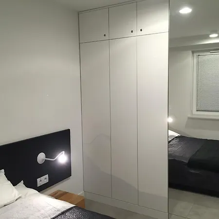 Moho アパート ジブヌベク